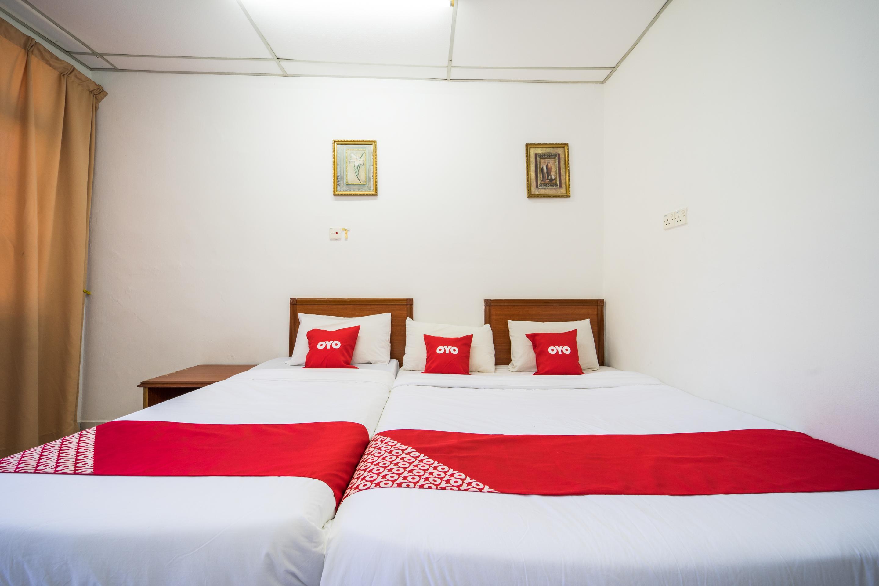 Terap Inn Kampong Raja Exteriér fotografie