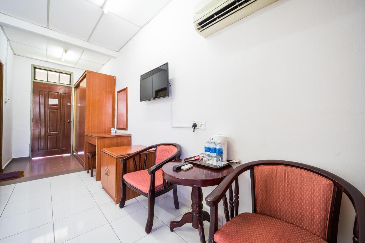 Terap Inn Kampong Raja Exteriér fotografie