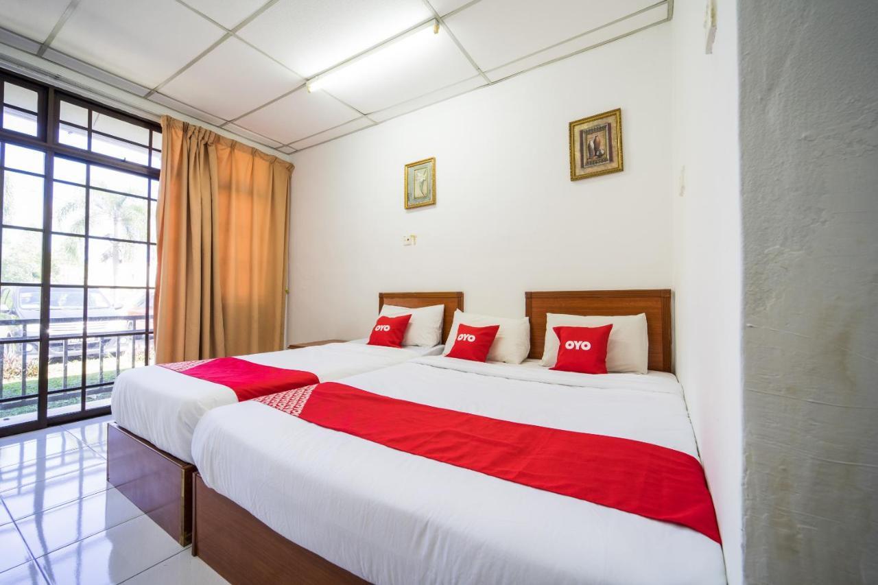 Terap Inn Kampong Raja Exteriér fotografie